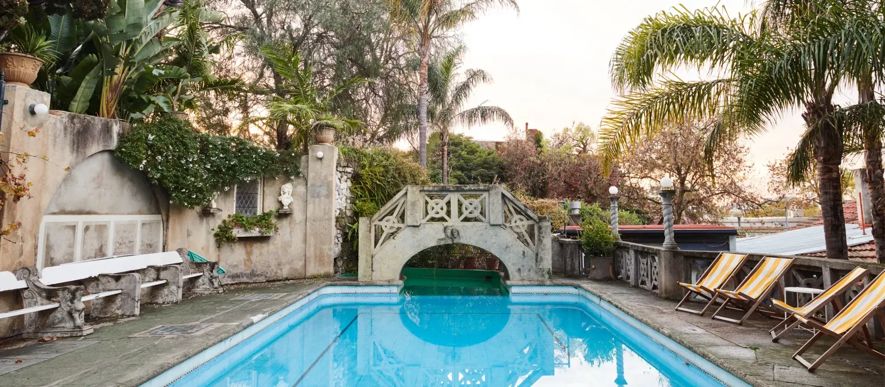1930s Beverley Hills Apartments