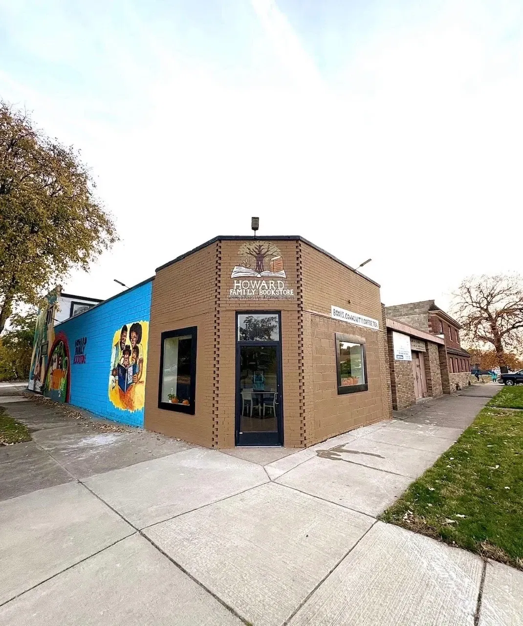 Howard Family Bookstore