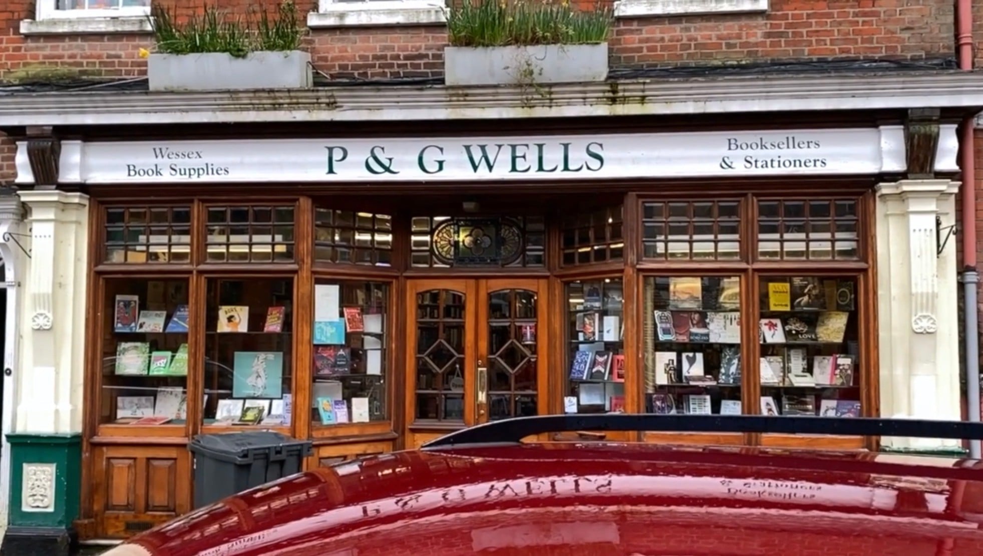 P&G Wells Booksellers