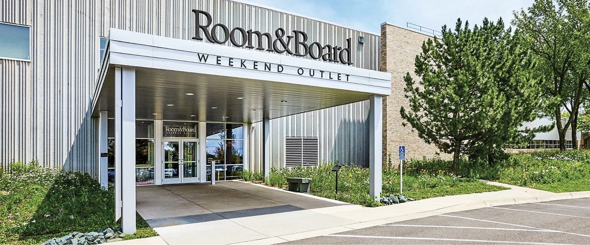 Room and Board Outlet