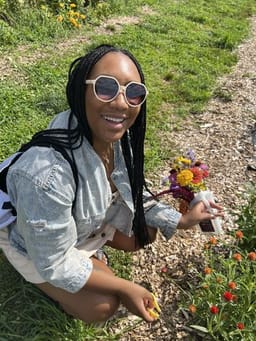 LaChelle Rising