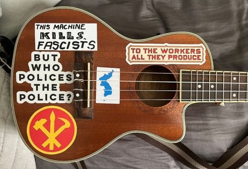 ‘ukulele