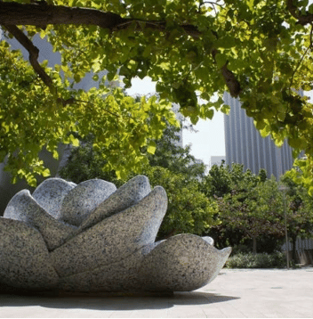 Blue Ribbon Garden