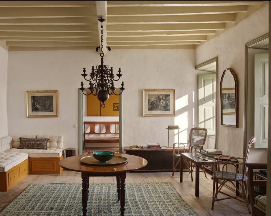 A Greek House That Reflects Centuries of History