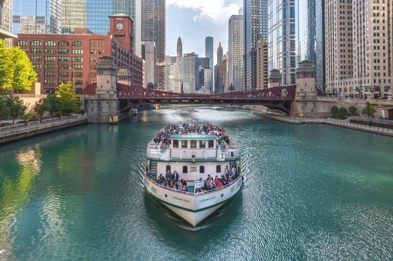 Chicago: CAC River Cruise aboard First Lady