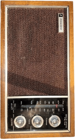 Penncrest Solid State FM/AM Radio Model 5353