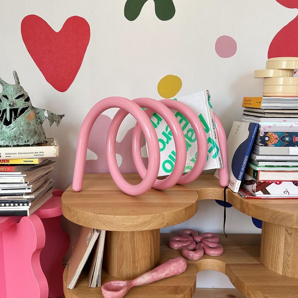 Spiral Stand