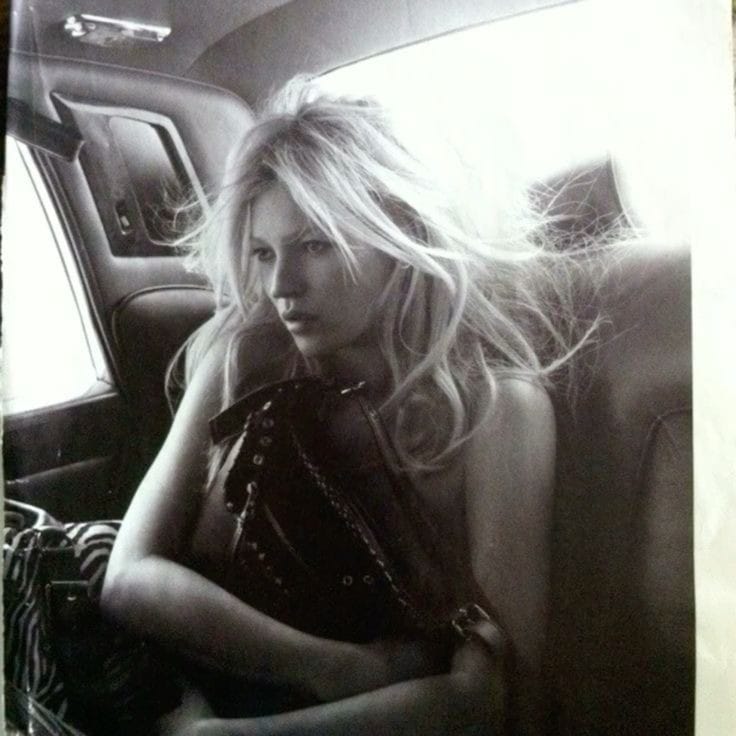 Kate moss in an ad campaign for Longchamp shot by David Sims