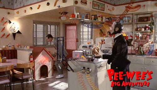 Pee Wees Big Adventure (1985)