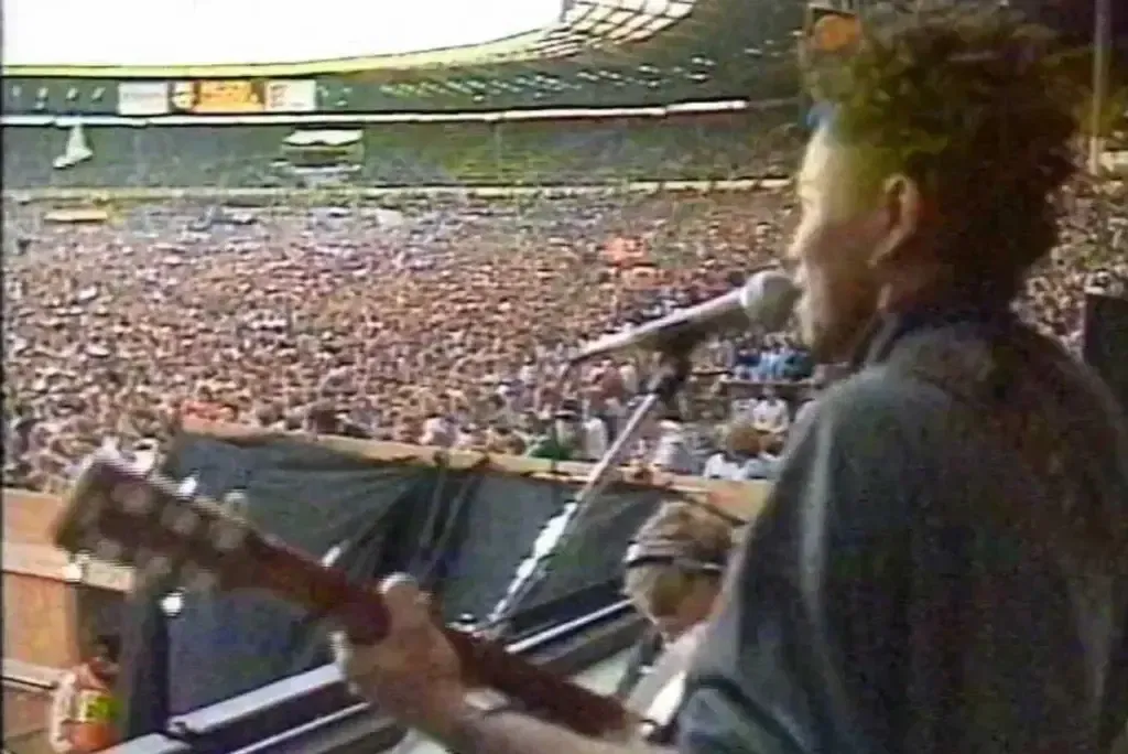 Tracy Chapman, Fast Car, Wem­b­ley Sta­di­um (1988)