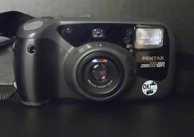 Pentax Zoom 90-WR