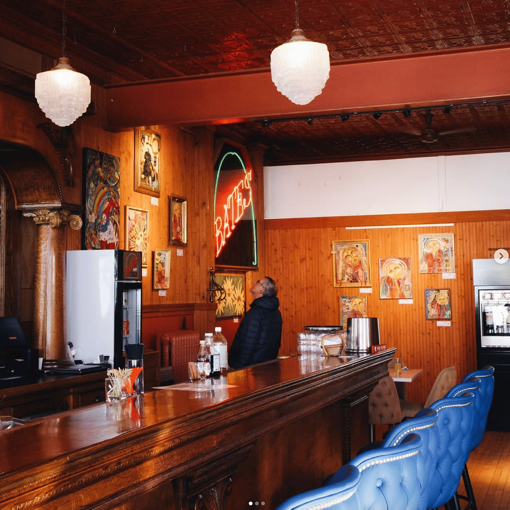 Bates Art Bar
