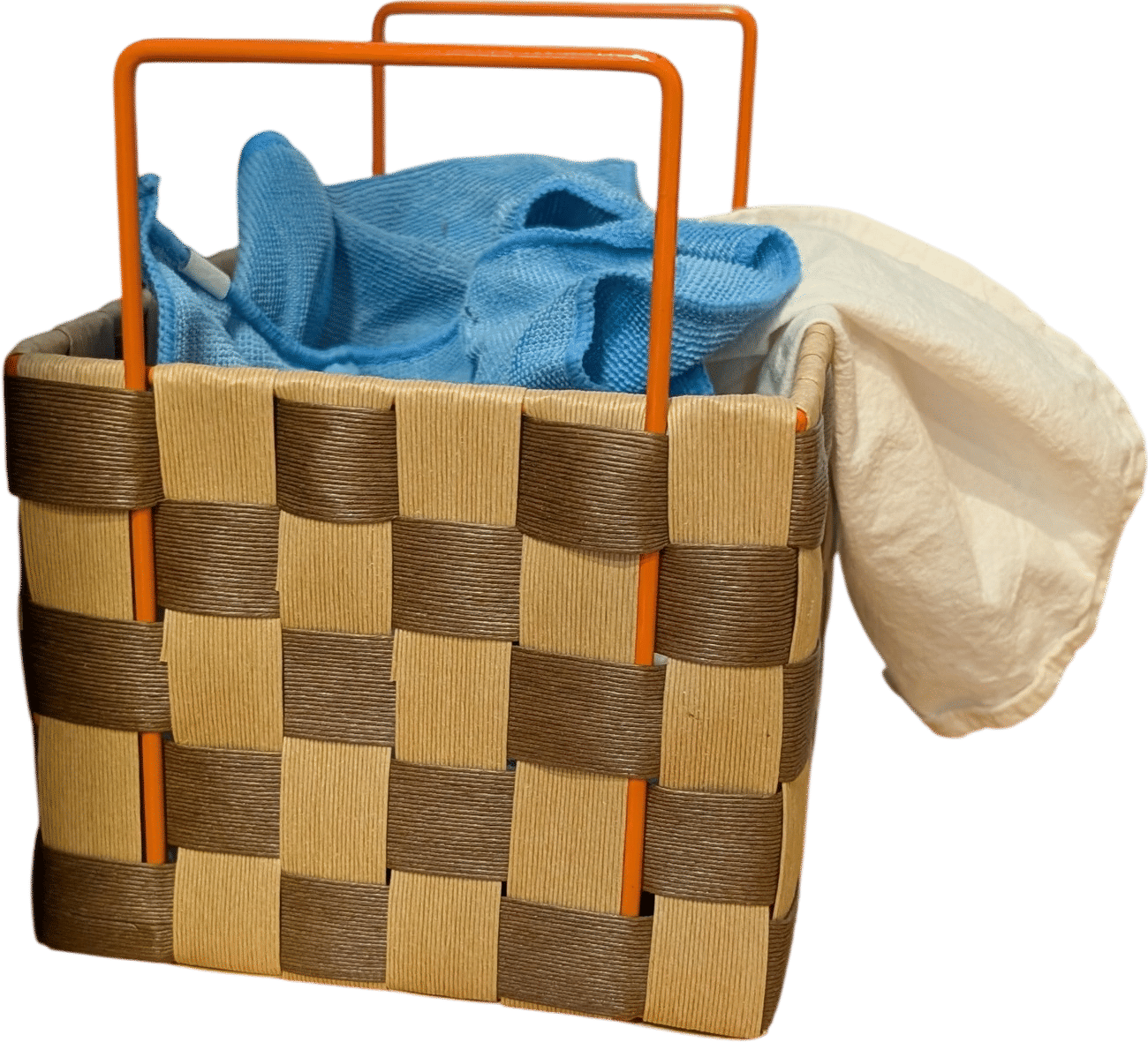 Put a tiny hamper in your kitchen