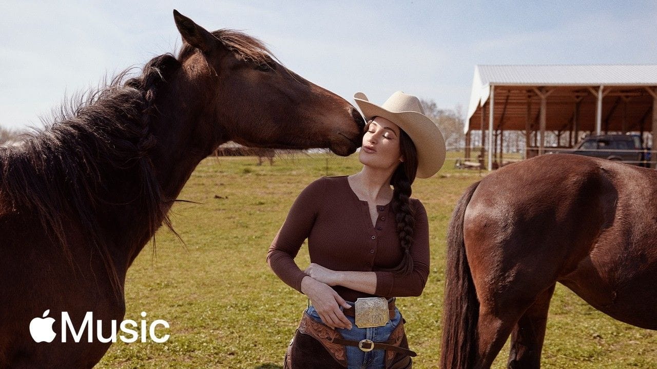 37 minute interview with Apple Music on 'Middle of Nowhere'