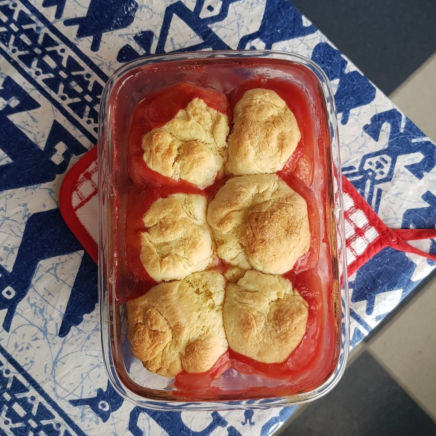 Rhubarb cobbler