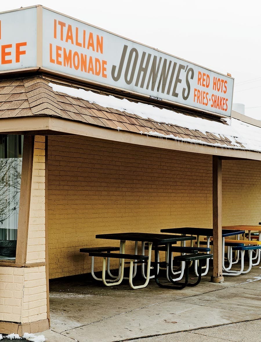 The Art of Ordering at Johnnie's Beef