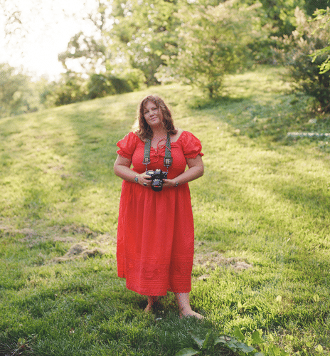 Rachel Larsen Weaver logo