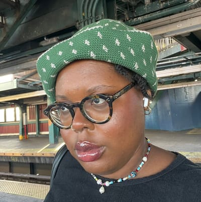 Akosua T Adasi