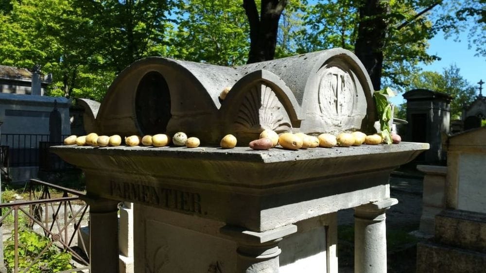 Potatoes on Antoine Parmentier's grave/Pere Lachaise Cemetery Paris
