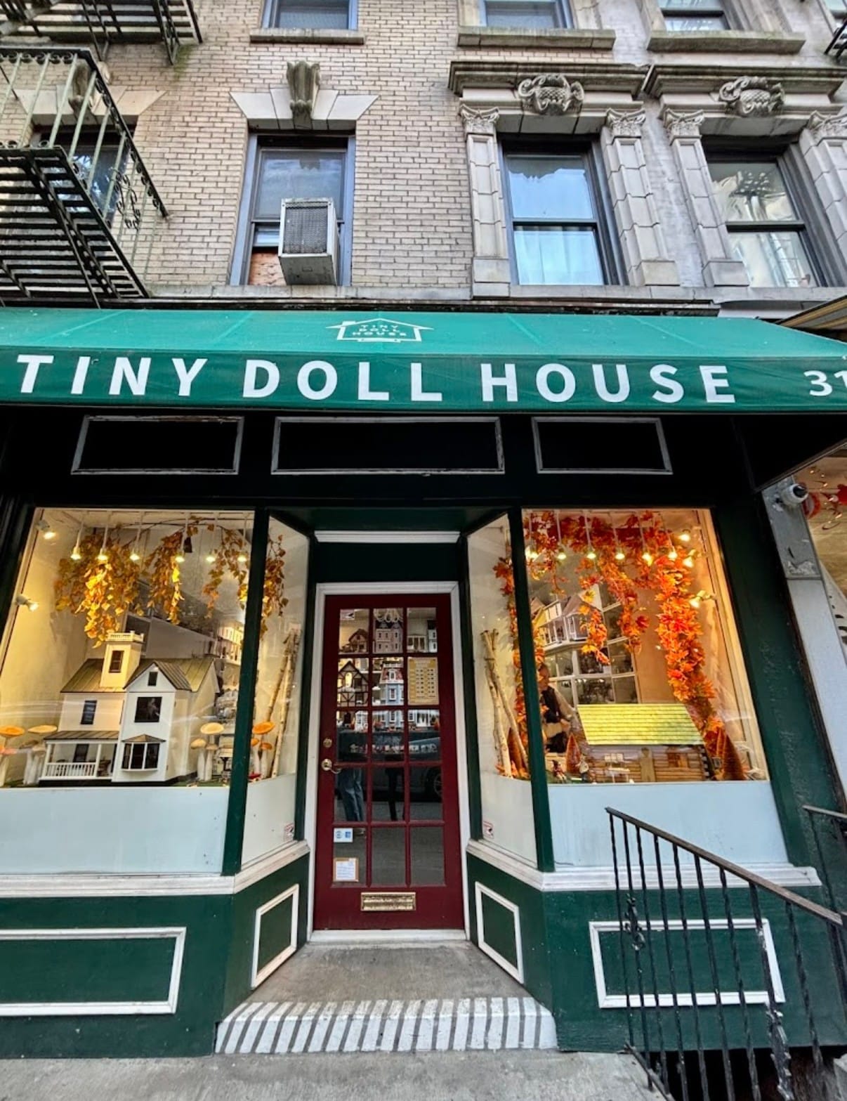 Tiny Doll House, Upper East Side