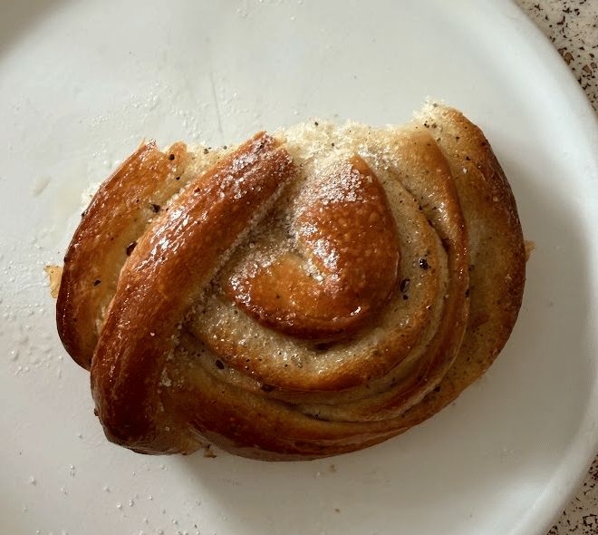 Riviera Bakery