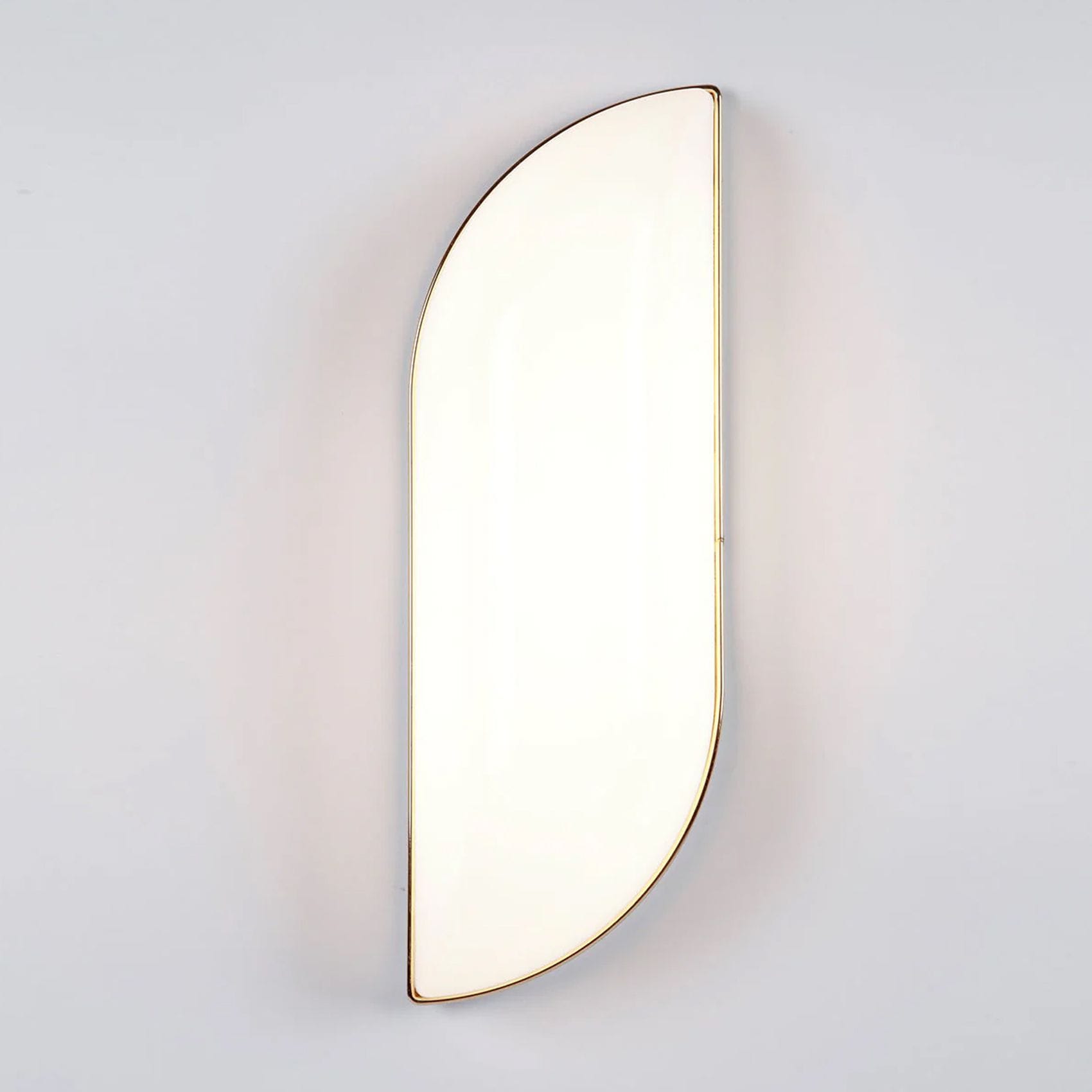Odds & Ends Aquafresh – Polished Brass