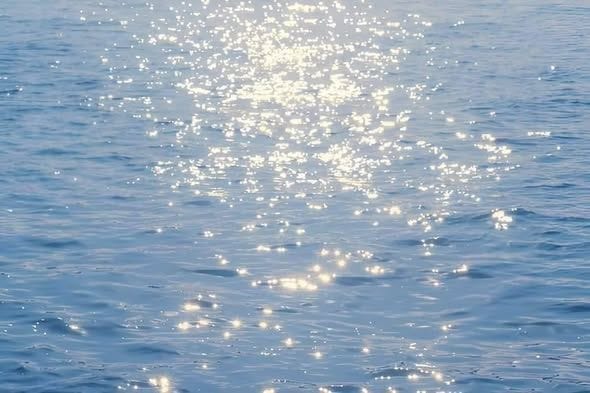 watching sun glitter 