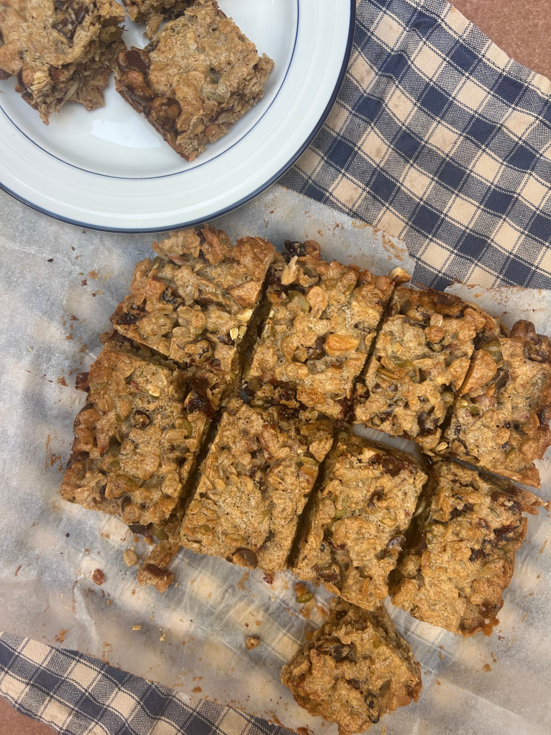 Tahini granola squares with dark chocolate and dried cherries