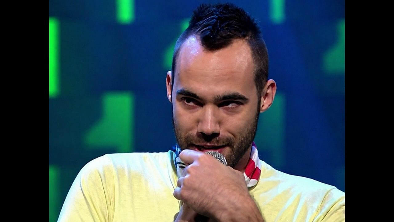 Death From Above 1979 - Romantic Rights (Live on Late Night with Conan, 2005)