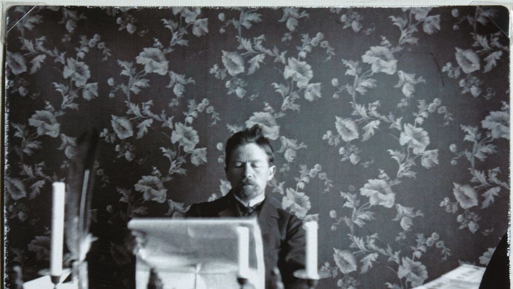Love in the Time of Numbness (Anton Chekhov)