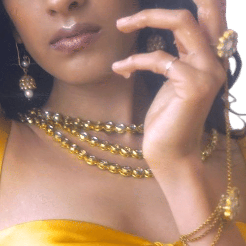 Raveena's "Honey"