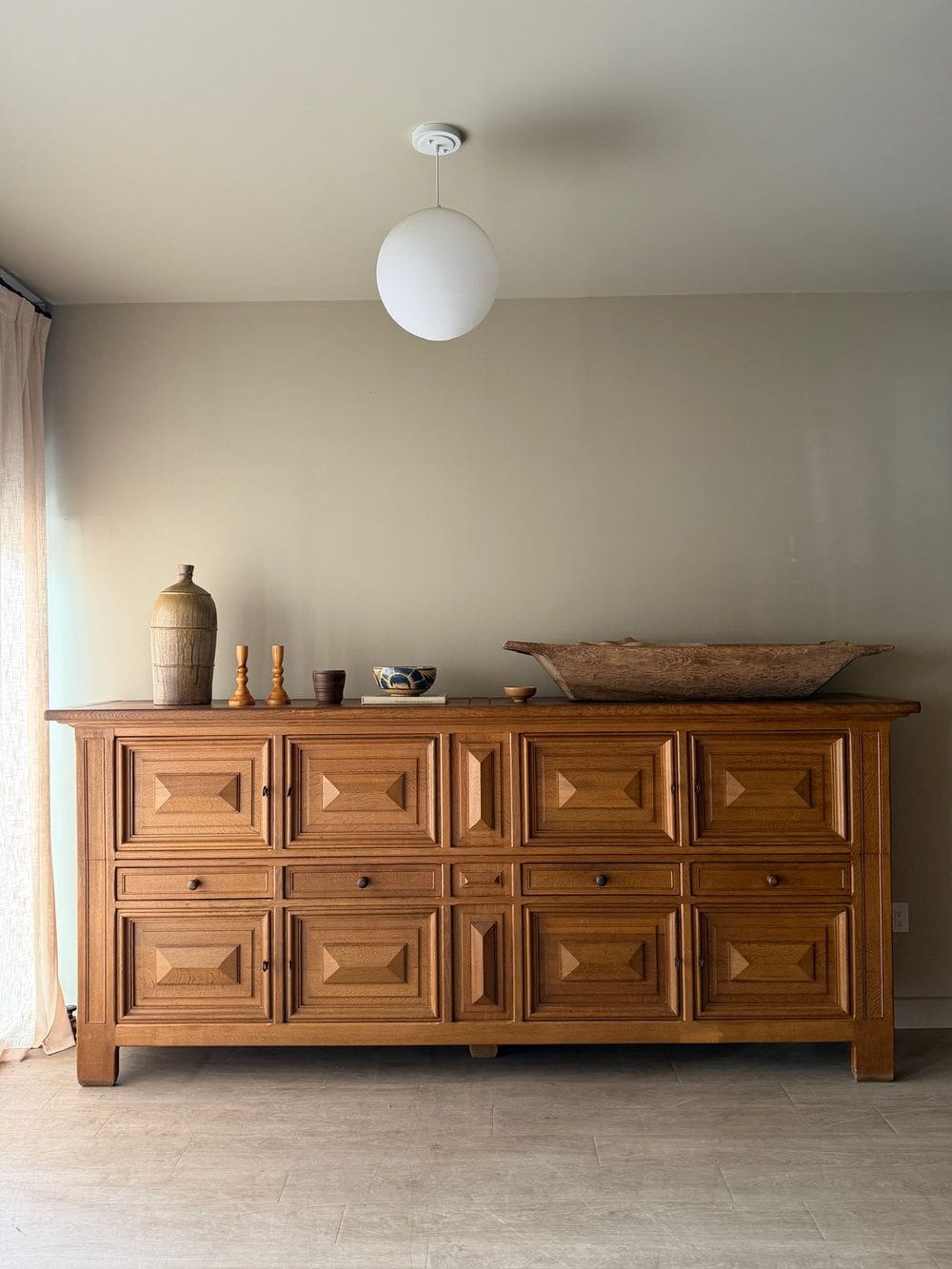 Brutalist Dutch Oak, Good Behavior