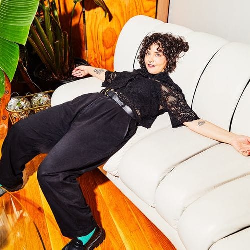 Lindsay St. Clair logo