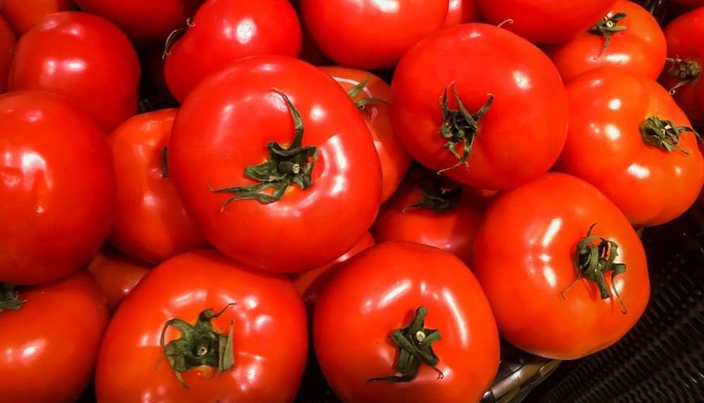 Tomato salad
