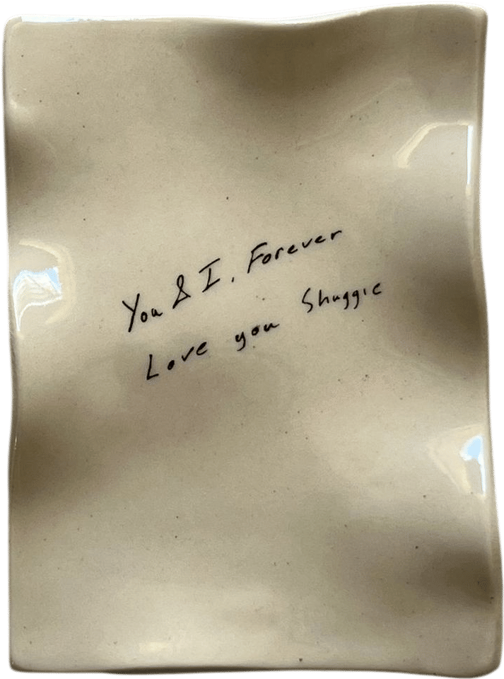 A customized 'eternal note' dish with a loved one's handwriting