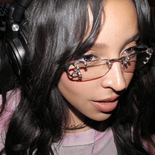 "Popstar" by Tinashe