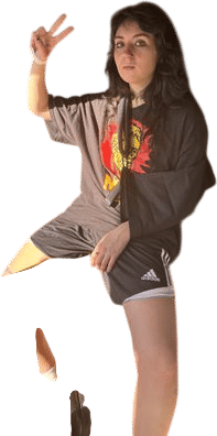 mya with a broken collarbone