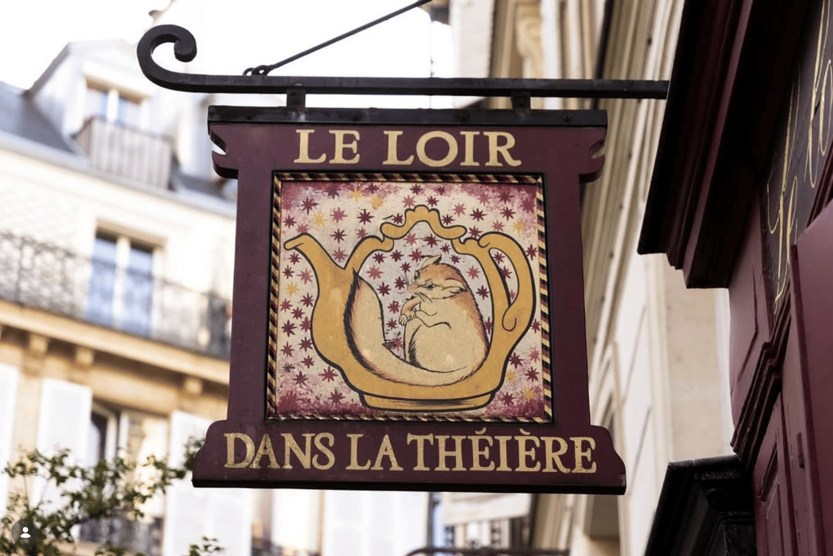 Le Loir Dans La Théière