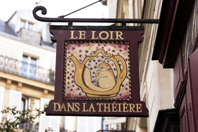 Le Loir Dans La Théière