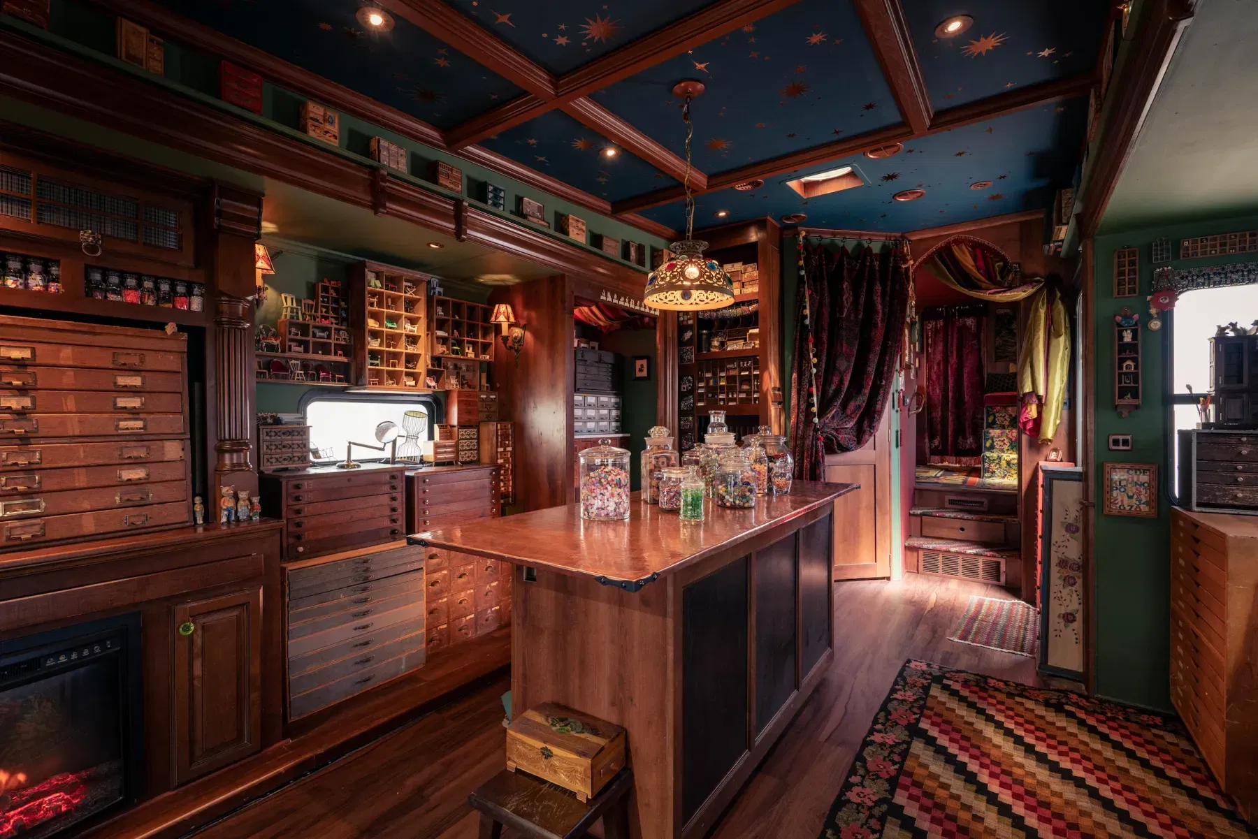 Office of Collecting & Design