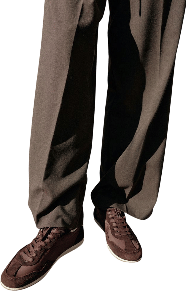 SOFT SNEAKERS