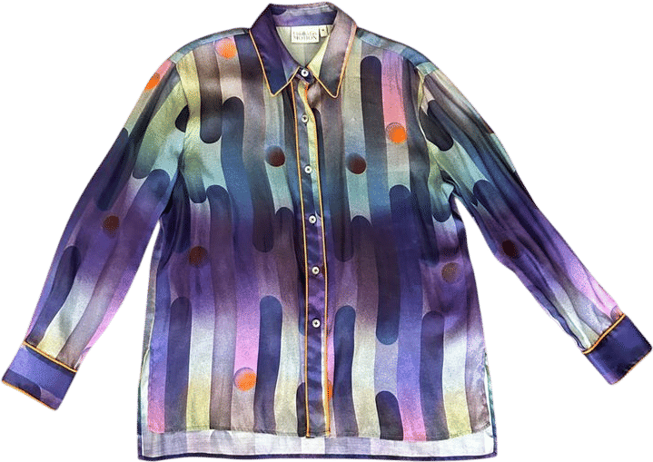 Untitled in Motion Manifest Top in UI Qoma print (M)