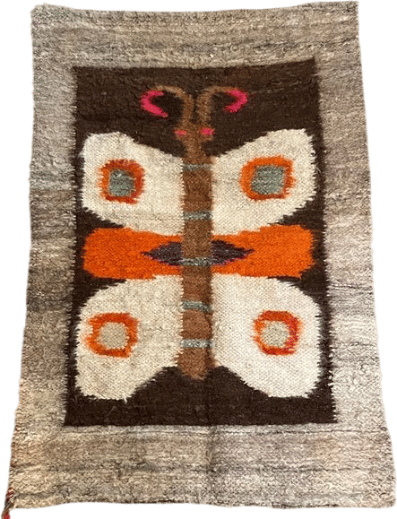 Vintage Peruvian Flying Snake Sheepskin Wool Throw Tapestry