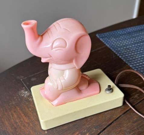 50s elephant nightlight
