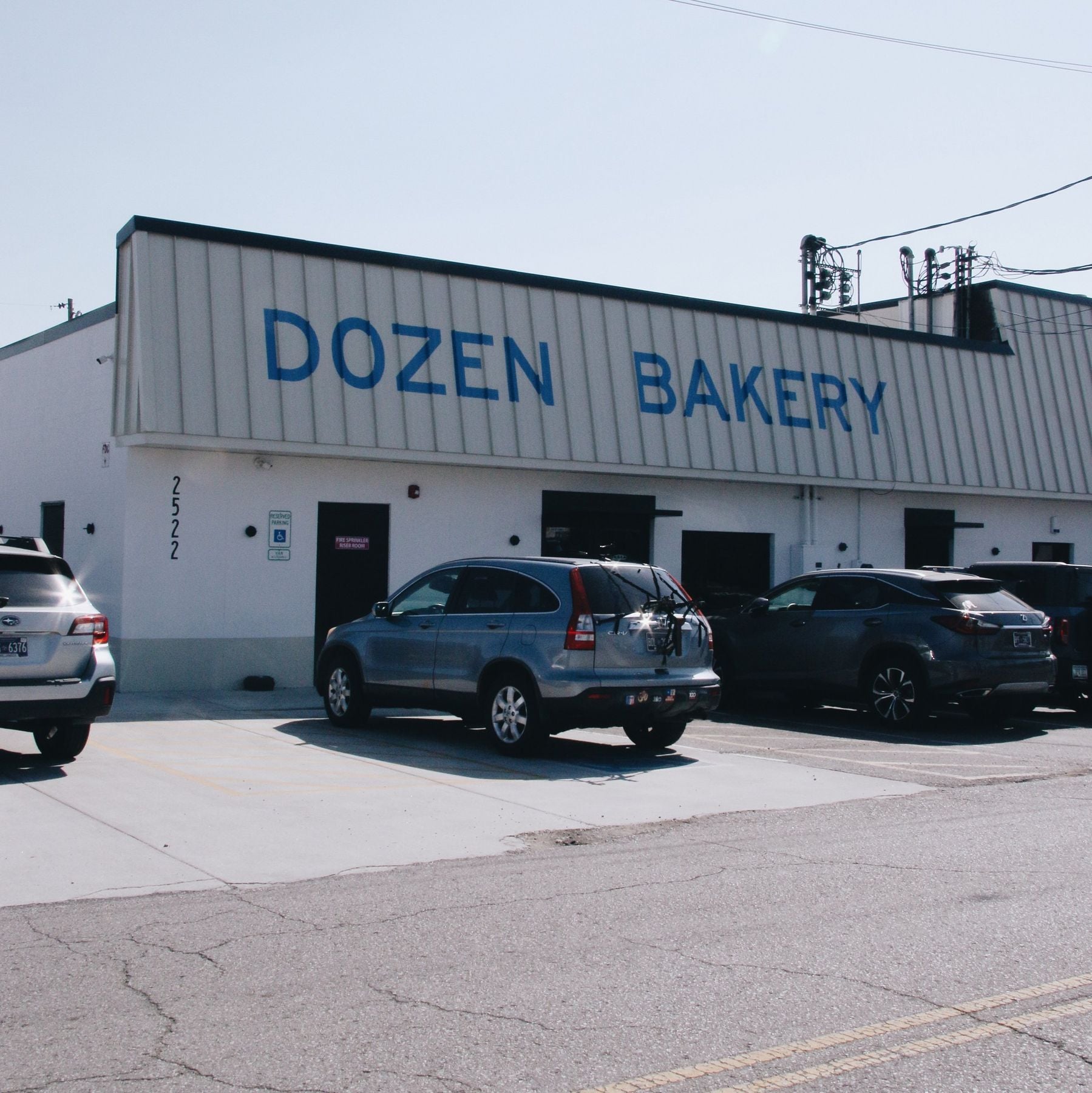 Dozen Bakery