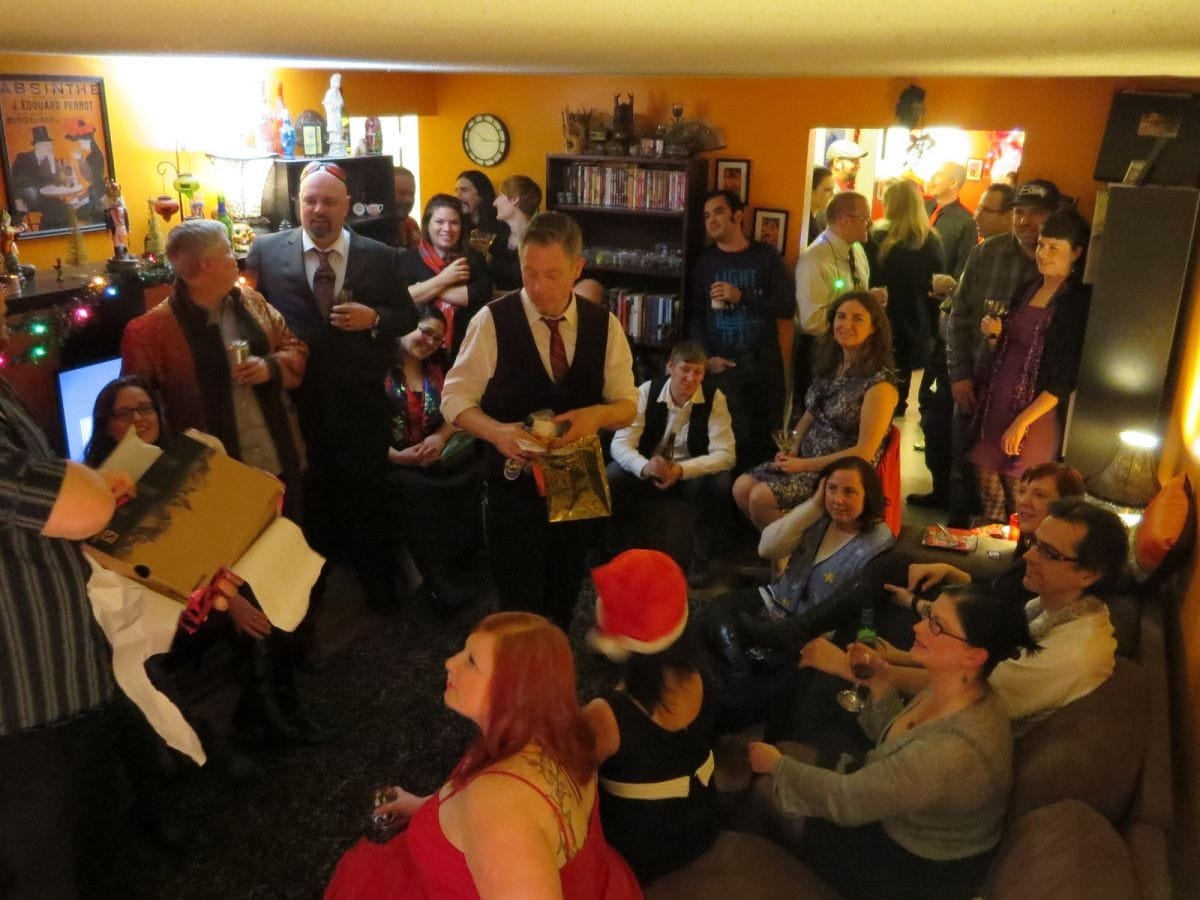 Small house for big parties