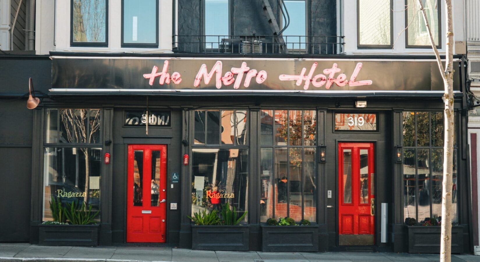 The Metro Hotel
