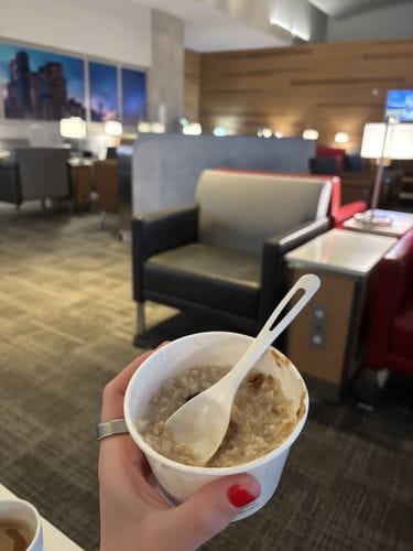 eating oatmeal in the lax admirals club