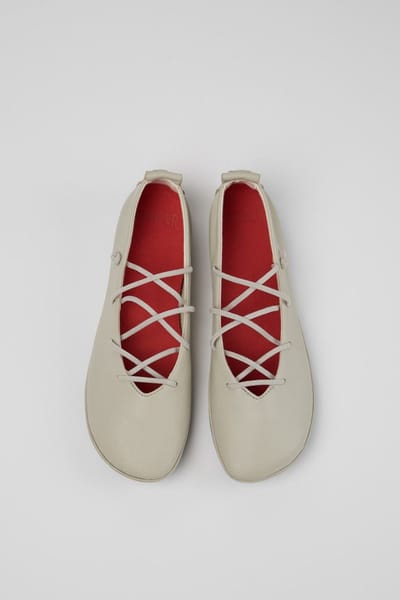 Right Nina Beige Leather Ballerinas