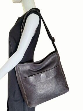 Secondhand Coach